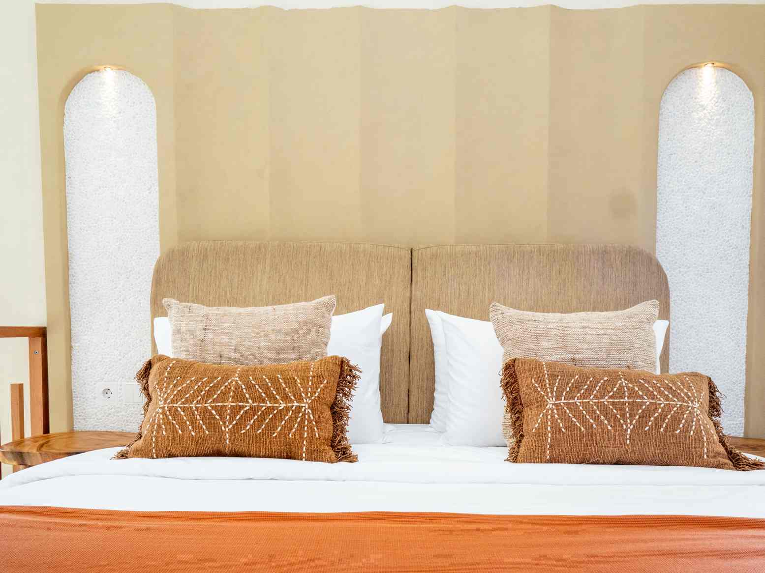 Room Hasu