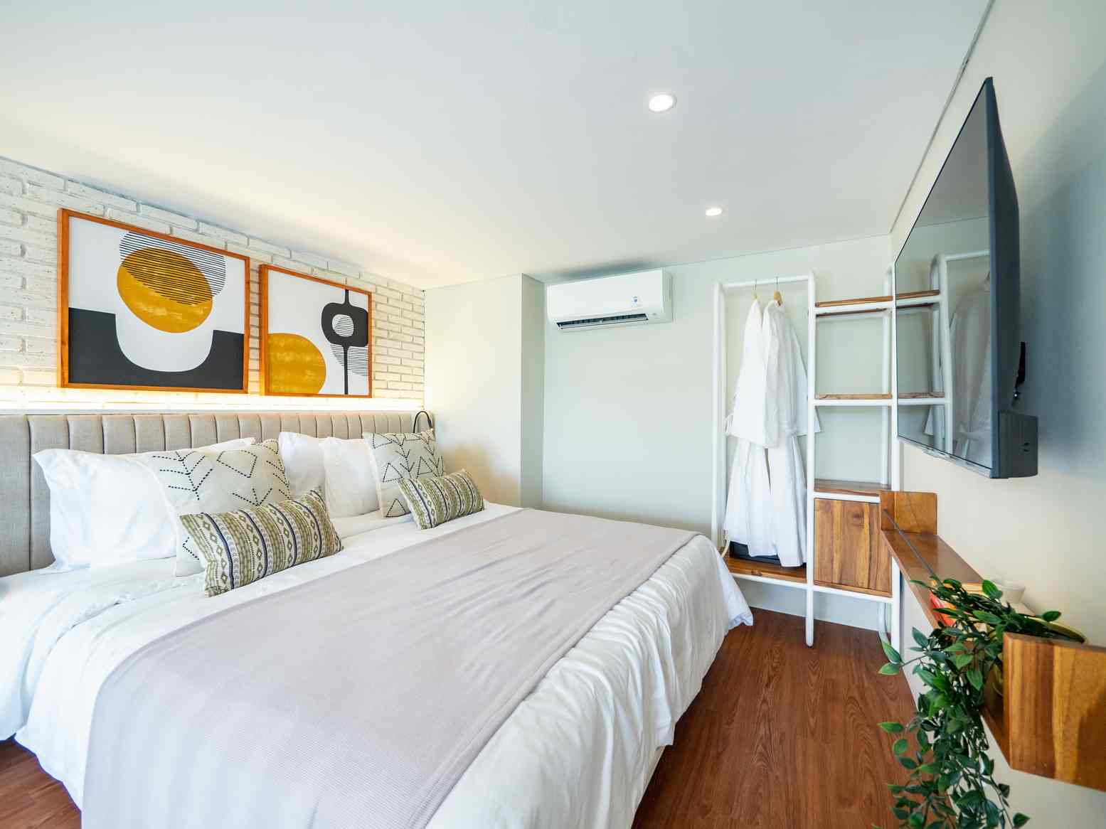 3 Loft @ First Floor